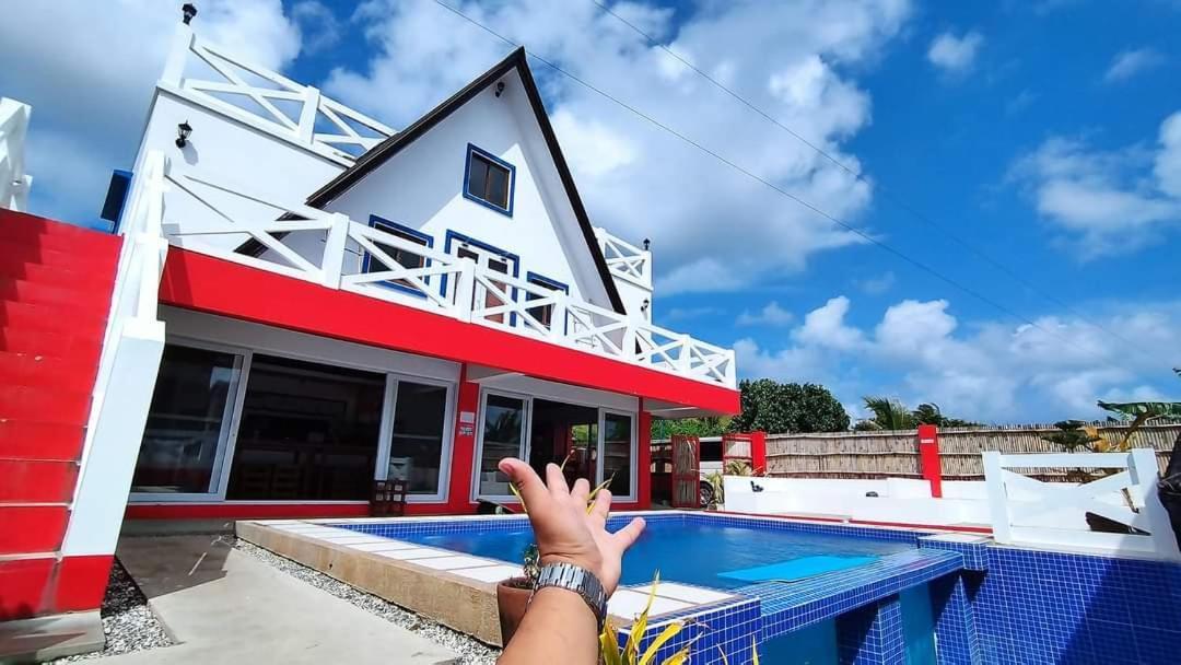 Hotel Triangle Huts à Pagudpud Extérieur photo